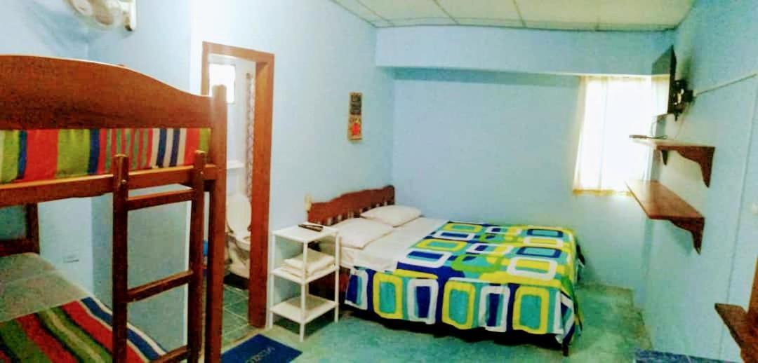Hostal Aruba Atacames Quarto foto